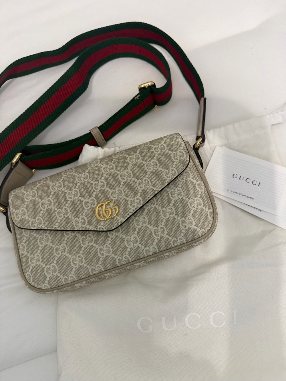 Gucci Beige GG Supreme Shoulder Bag with Green & Red Web Strap